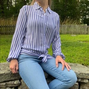 Lauren Conrad Blue Striped Button Down Shirt w/Tie